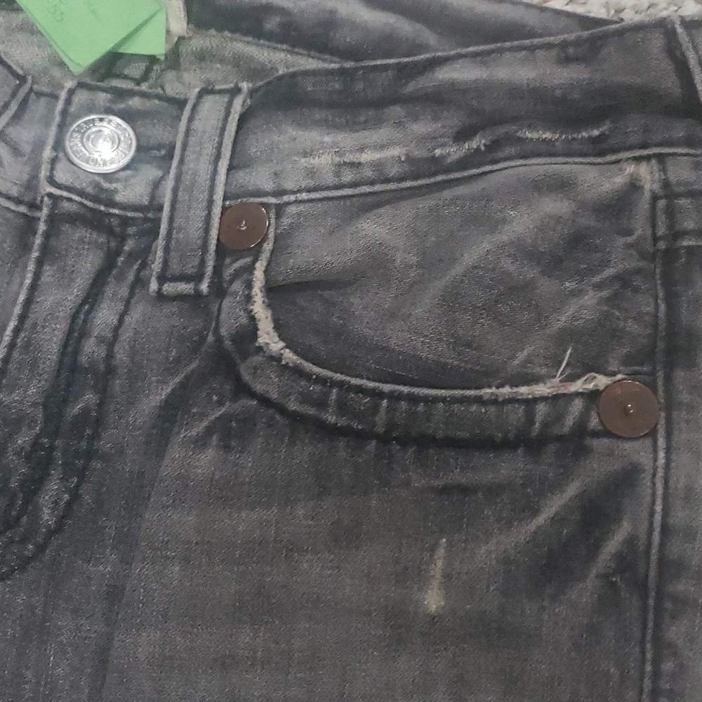 TRUE RELIGION JEANS BILLY T WORLD TOUR ROW 29 SEAT 33